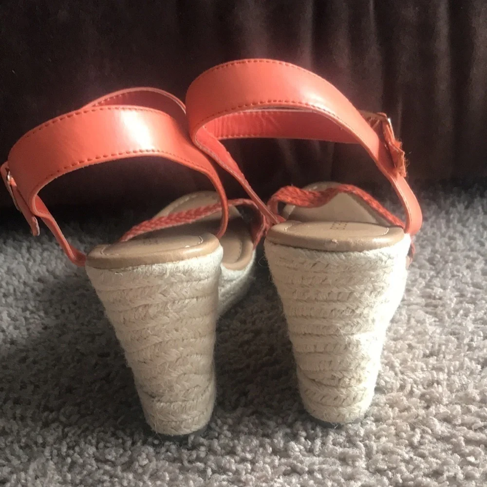 BCBGeneration Laya orange espadrille platform wedge sandal heels size 9.5